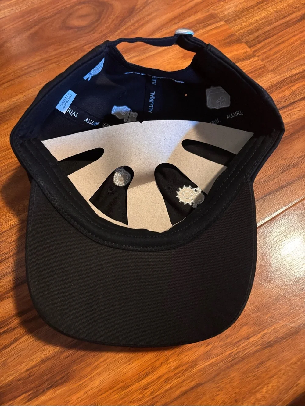 Black Allurial hat